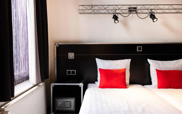 Backstage Hotel Amsterdam