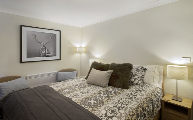 Avalanche 6 - Sophisticated style & modern comfort with a central loca – Guest Rooms – Jindabyne