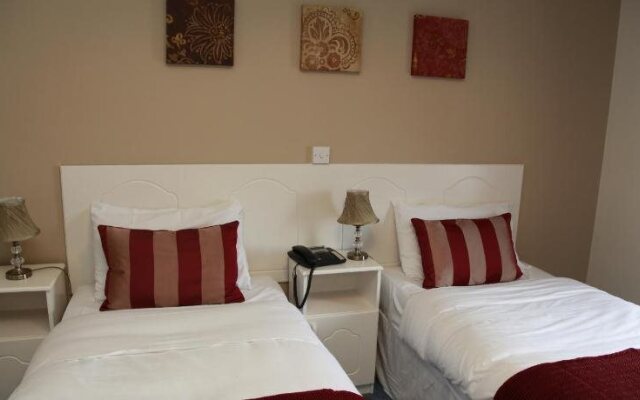Dalton Inn Hotel