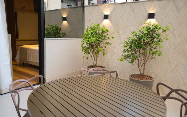 Life Residence