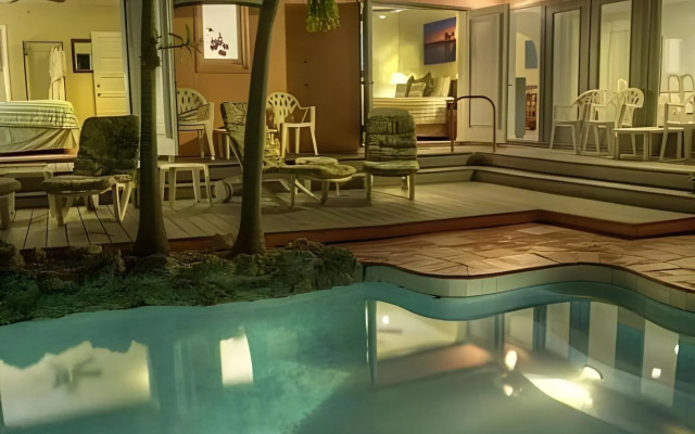 Suite Dreams Inn by the Beach
