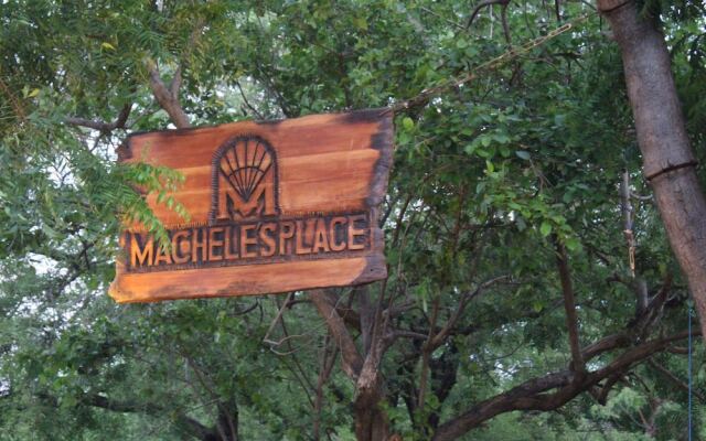 Machele's Place Hotel