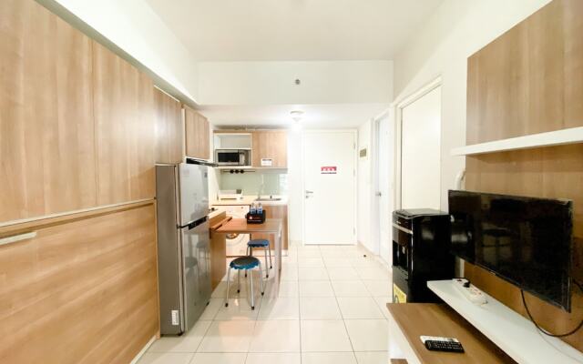 Homey And Nice 3Br At Springlake Summarecon Bekasi Apartment