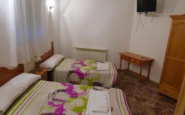 Hostal Restaurante Jaufil