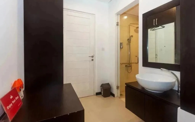 Lowcost Bed & Breakfast by Reddoorz