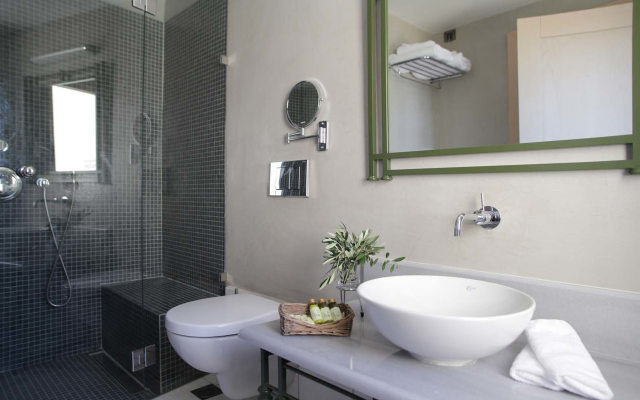 Costa Rossa -Adults Only