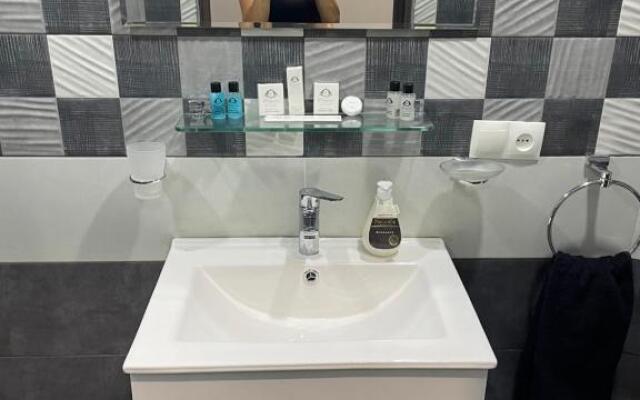 Comfortable Apartments/Комфортные Апартаменты