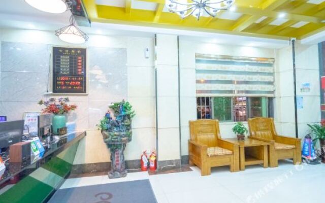 100% Satisfied Fashion Hotel