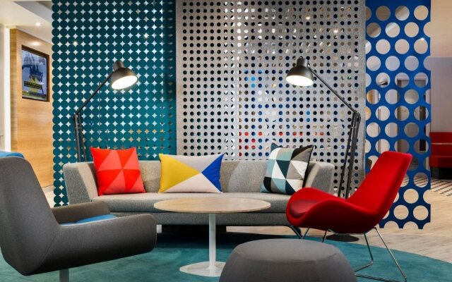 Holiday Inn Express Cambridge West Cambourne by IHG