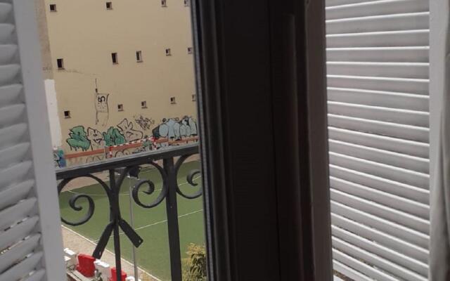 M Abd 13 Studio 4 Pax Latina