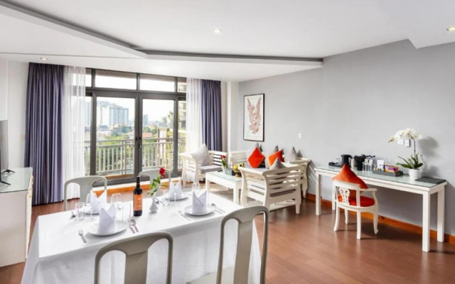 Jaya Suites Hotel