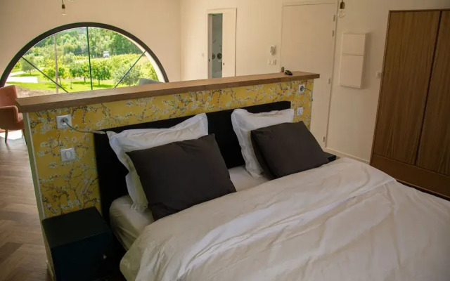 VANDENBELD Wines B&B
