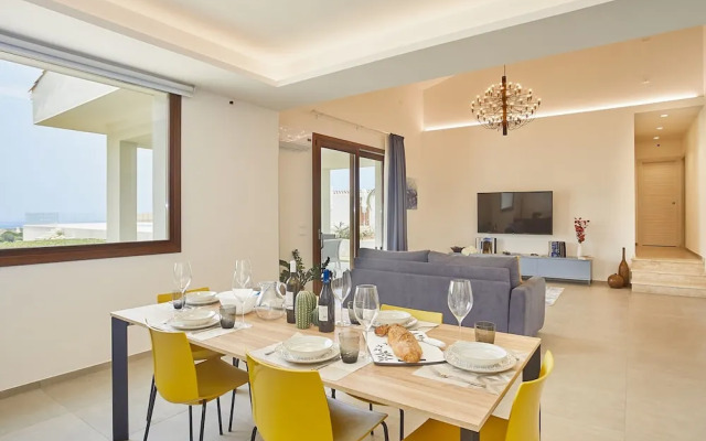 Belvilla by OYO Villa Etesiae