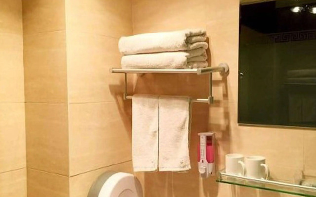Hotel 66