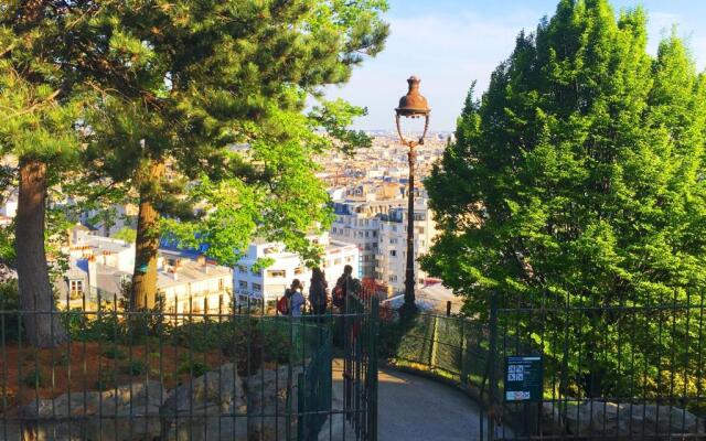 Montmartre Romantic