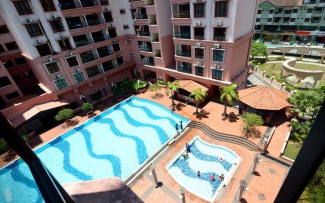 KK Waterfront Suites at Marina Court