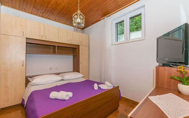 Apartments Josip