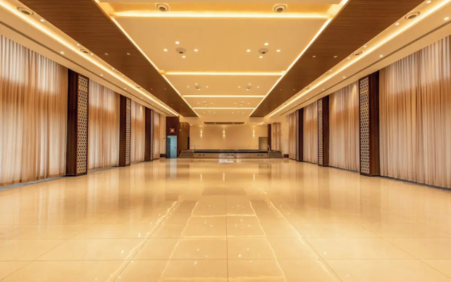 Hotel M Pro Palace Mysore - 12 Minutes to Mysore Palace — фото 2