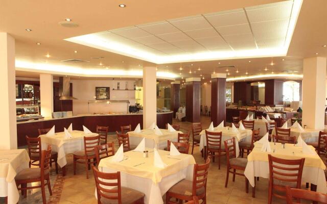 Luna Beach Hotel - Half Board & All Inclusive