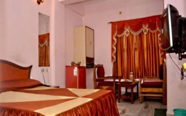 Hotel Sambit Palace