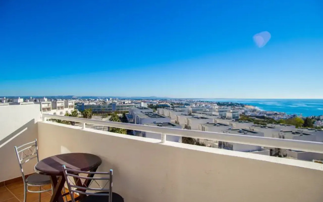 Akisol Albufeira Target