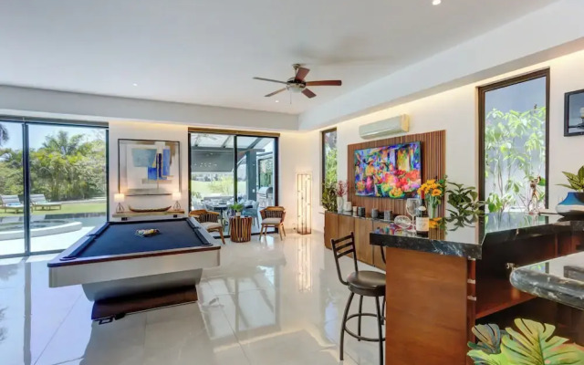 El Tigre Mariposa Villas