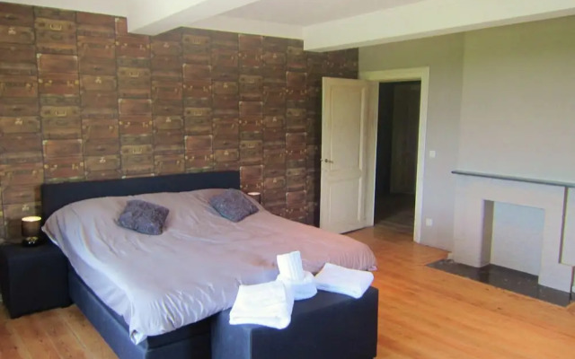 Castle Bodeux With Private Pool and Sauna