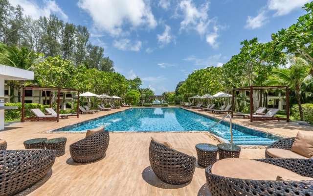 Layana Resort and Spa