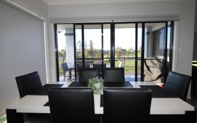 Dolphin Court 1 1 Gowing Street