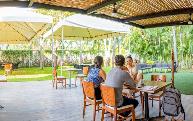 Holiday Inn Acapulco La Isla by IHG