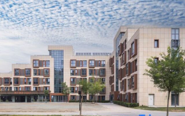 Orange Hotel (Zhongguancun Environmental Protection Park, Beiqing Road, Beijing)