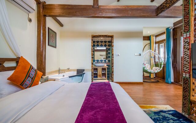 Hua Linglong Courtyard Inn