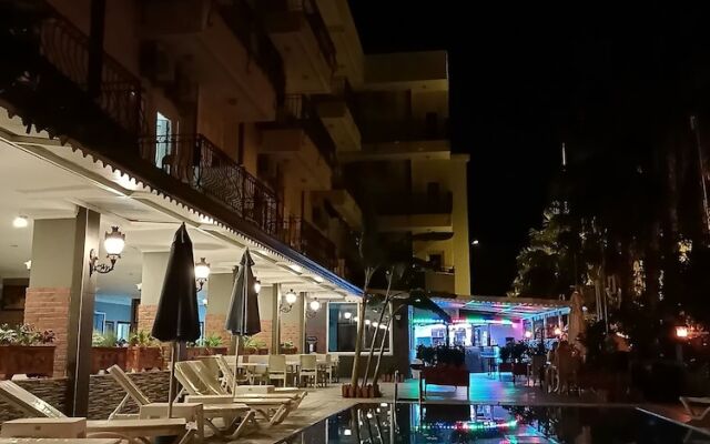 Santana Hotel
