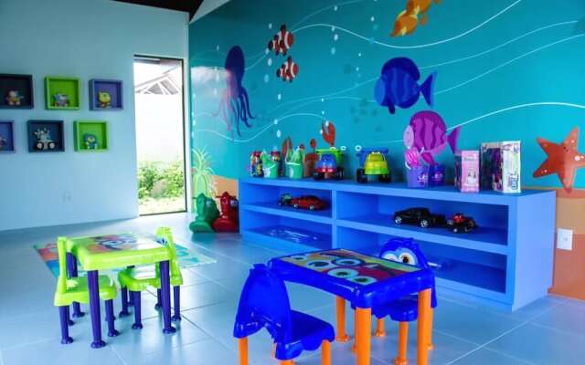 Flat Nui Supreme Beach Living