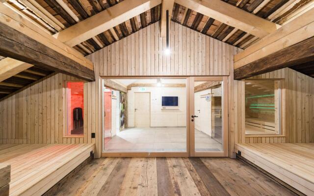 Ferienwohnungen am Berg - Almhütte Alfen