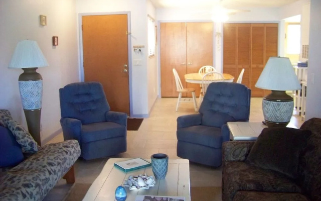 Sea Woods 1bdrm Condo 274