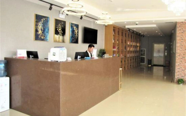 Molly Hotel (Shanghai Anting)
