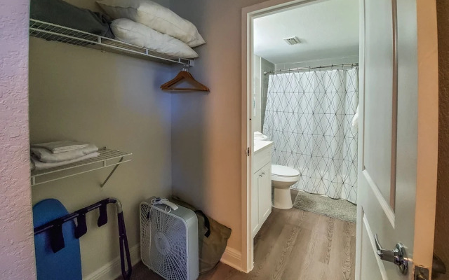 FRONTDESK The Wayland Apts Downtown St Pete