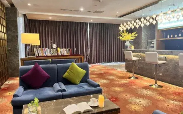 Xinhua Hotel (Chongqing Jiangbei Airport)