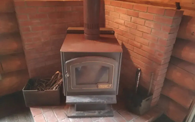 Log cabin rental & Finland Sauna Step House
