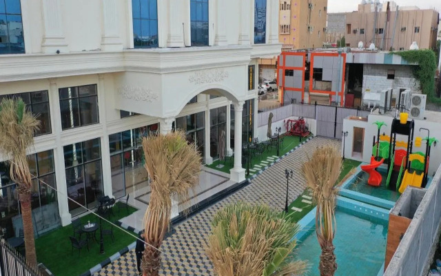 Khayal Hostel Serviced Apartments