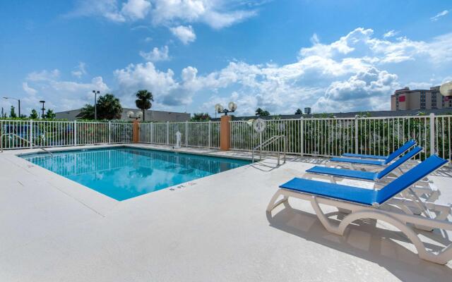 Comfort Inn Kissimmee-Lake Buena Vista South