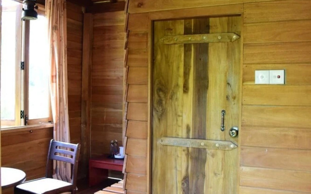 Wilpattu Tree House Hotel