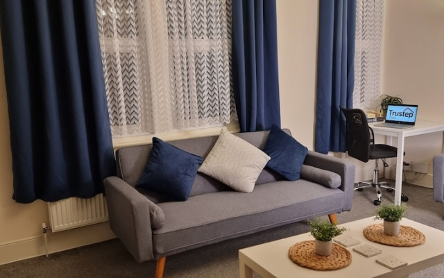 Large house with Garden in Maidstone