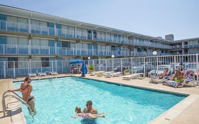 Thunderbird Beach Motel