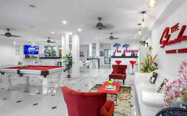 The Shades Hotel 50 meter Beach Front