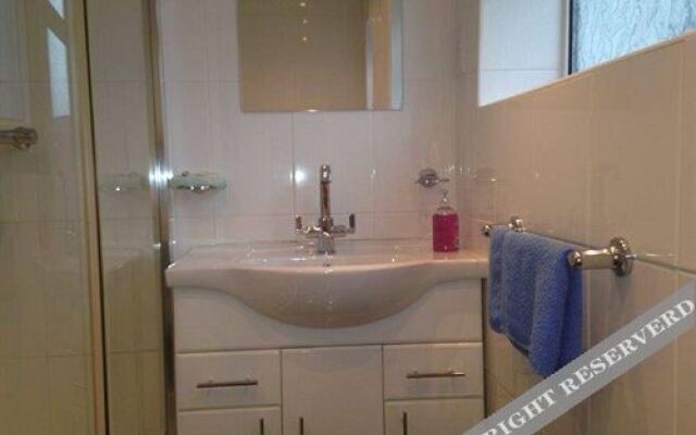 Sea Wood Bed and Breakfast