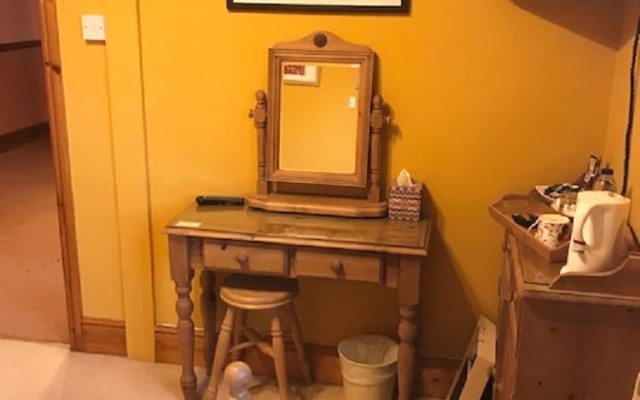 Chestnuts Bed And Breakfast