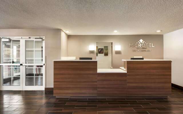 Microtel Inn & Suites by Wyndham Tifton