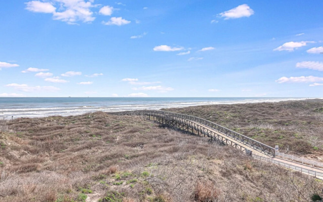 That Beachfront Vibe 140 TUC